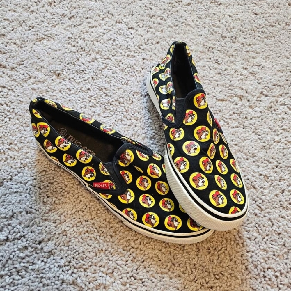 Buc-ee's Slip-On Shoes with Logo Pattern